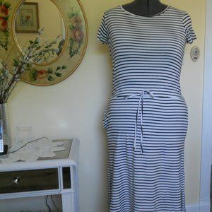 Workshop XL Black/White Striped S/S Maxi Dress Drawstring Waist